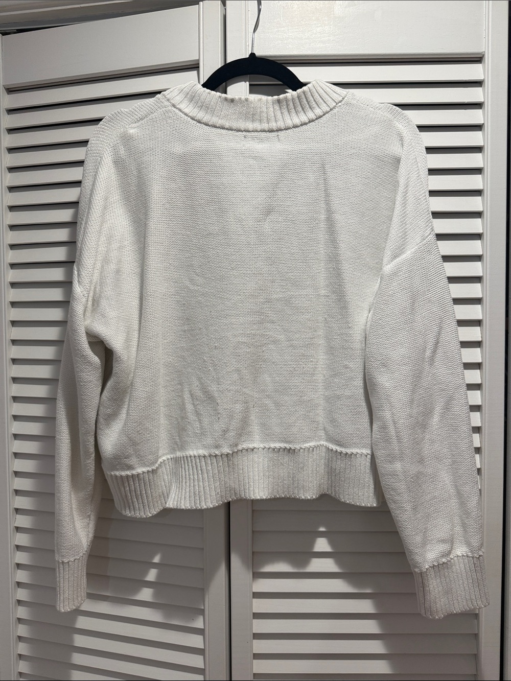 Quince White Cropped Knit Cardigan with Tortoiseshell Buttons - Picture 3 of 4
